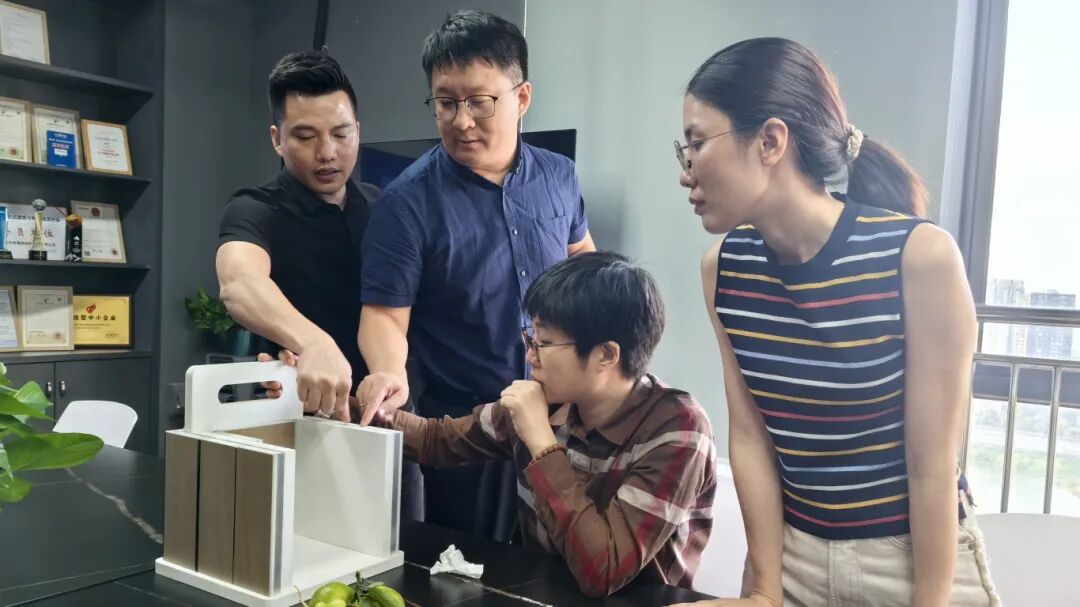 微信图片_2025-09-23_153930_706.jpg 微信图片_2025-09-23_153930_706.jpg